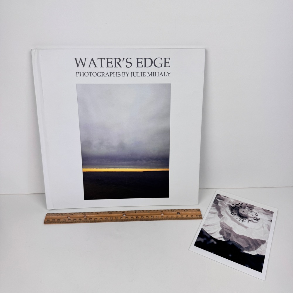 Water's Edge Photographs Hardcover Book Julie Mihaly 12x12inch w Card‎ READ